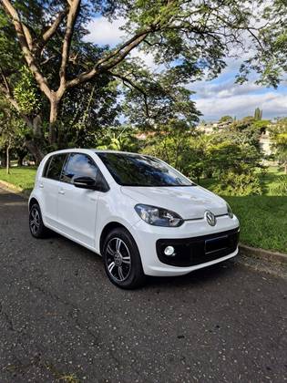 VOLKSWAGEN UP 1.0 TSI MOVE UP 12V FLEX 4P MANUAL VOLKSWAGEN UP 1.0 TSI MOVE UP 12V FLEX 4P MANUAL